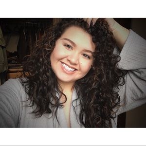 Meet your Posher, Jada